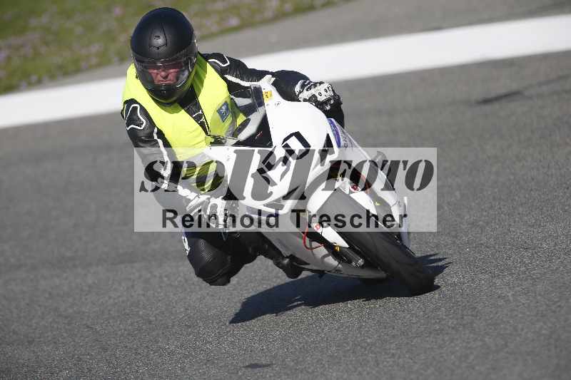 /Archiv-2024/02 29.01.-02.02.2024 Moto Center Thun Jerez/Gruppe gruen-green/150